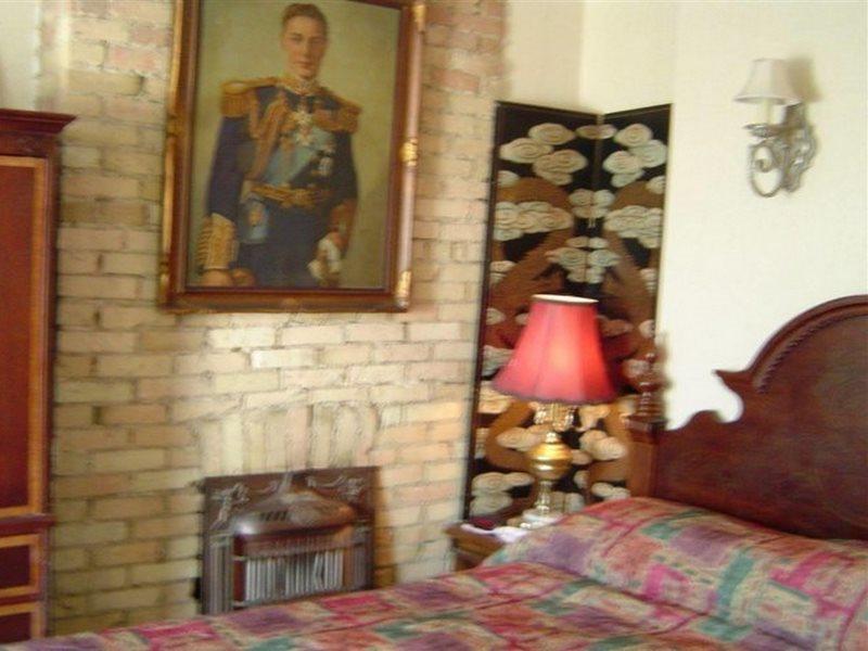 לינה וארוחת בוקר Pimblett'S Toronto Downtown Bed &Breakfast מראה חיצוני תמונה