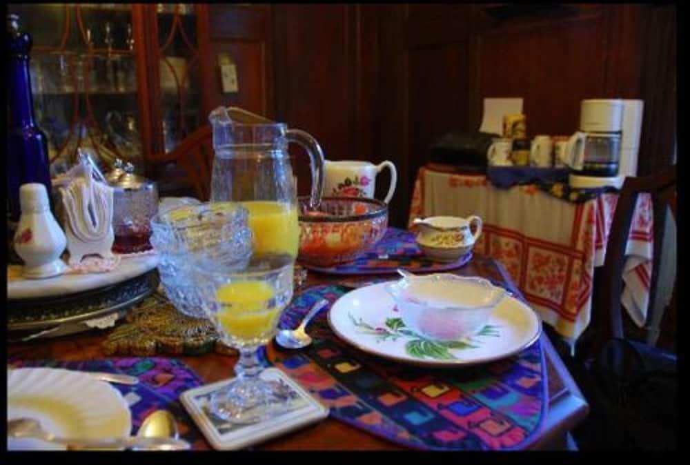 לינה וארוחת בוקר Pimblett'S Toronto Downtown Bed &Breakfast מראה חיצוני תמונה